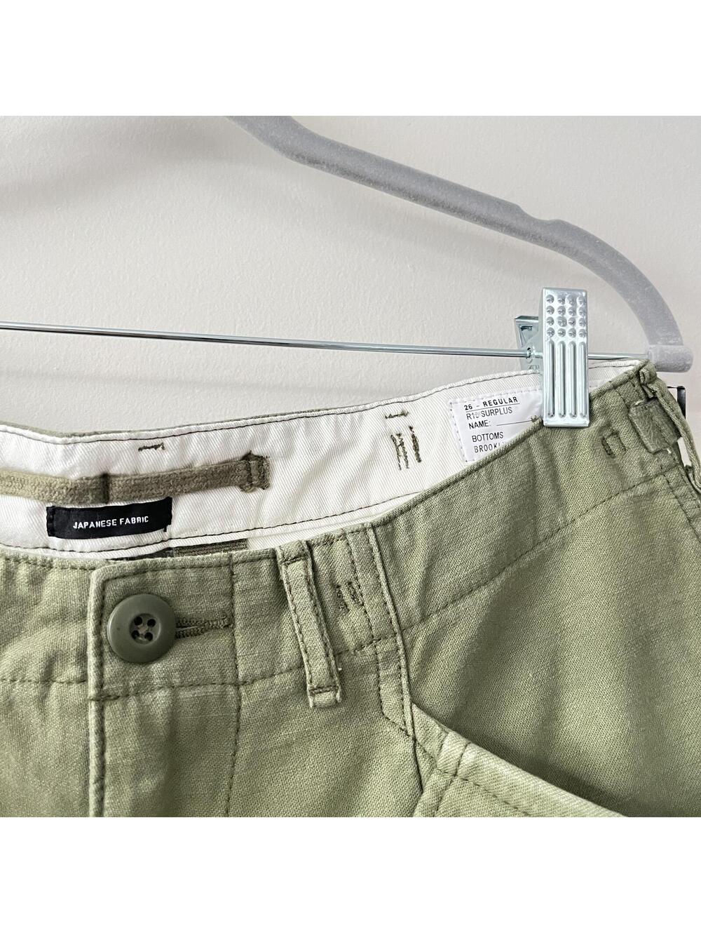 NWT ~ R13 Marianne Cargo Short in Olive Sateen Size 26 - Picture 11 of 11